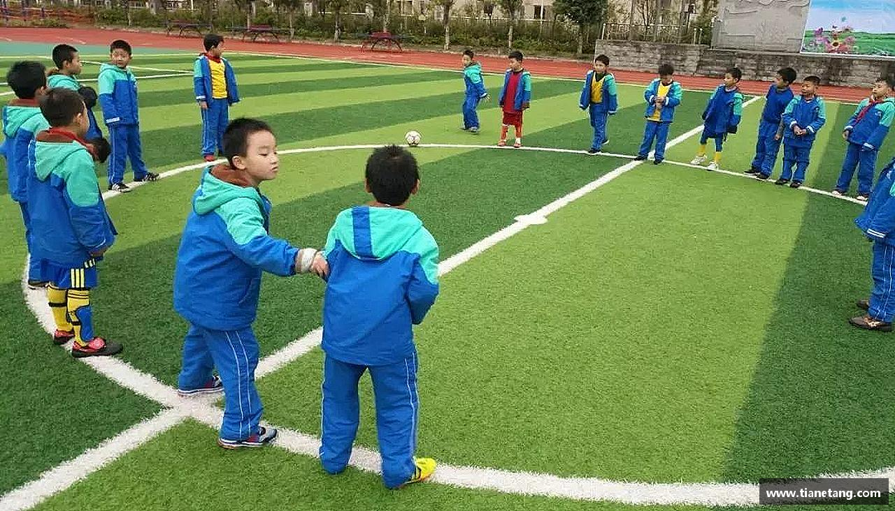 勇攀高峰，梦想飞扬